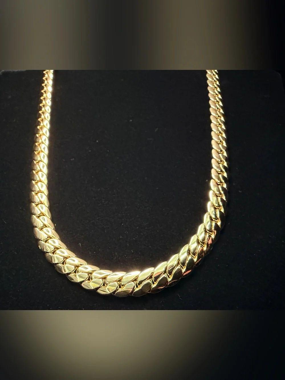 Miami Cuban 20in 9MM 14K Gold filled necklace w/lobster clasp. Brand New.